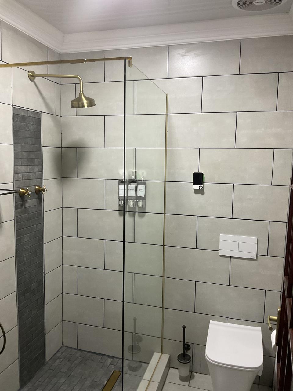 Eden Apartment thumbnail 3